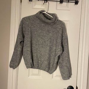 Italian grey knit cropped turtleneck sweater